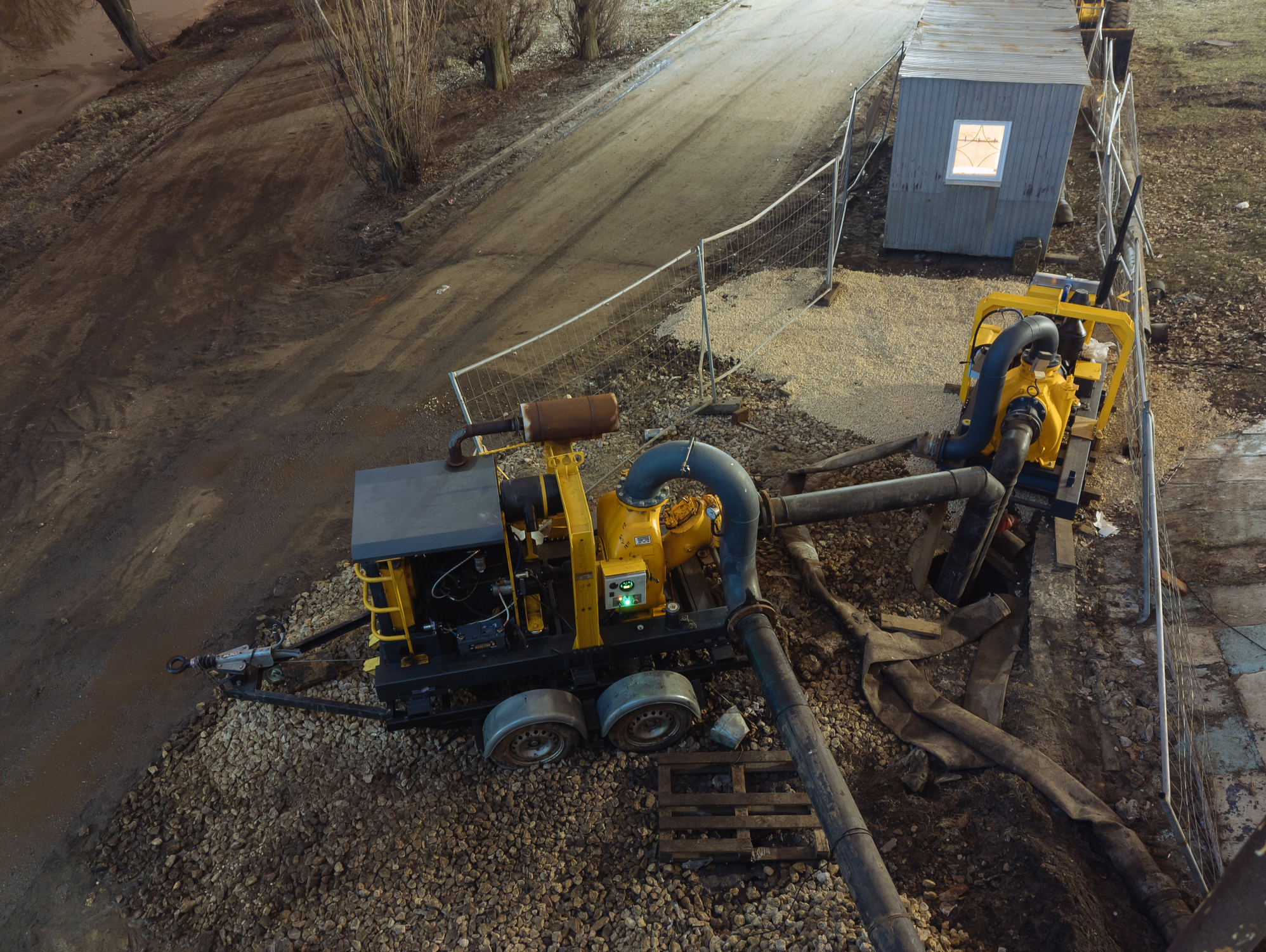 High-pressure drain cleaning